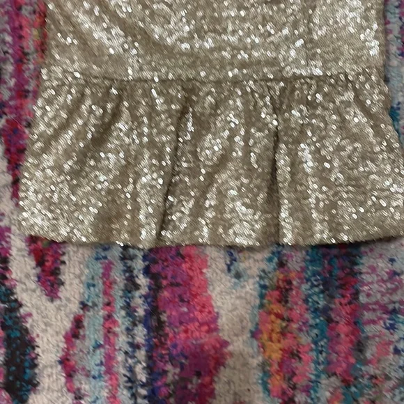 Strapless Gold Sparkle Peplum Top - Picture 10 of 13